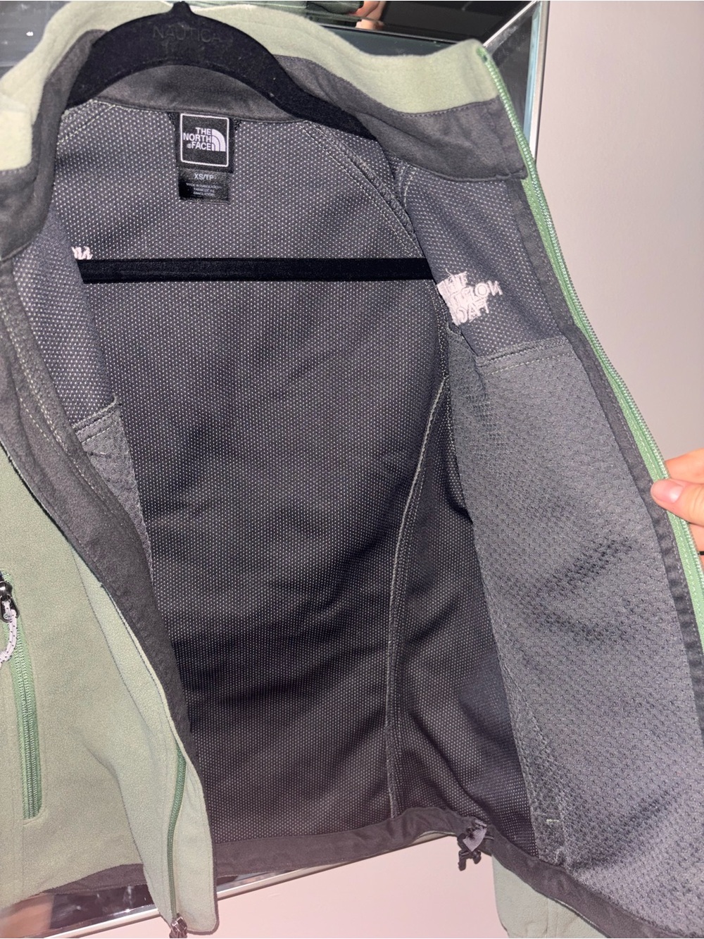 The North Face Sage Green Fleece Jacket - Picture 3 of 3